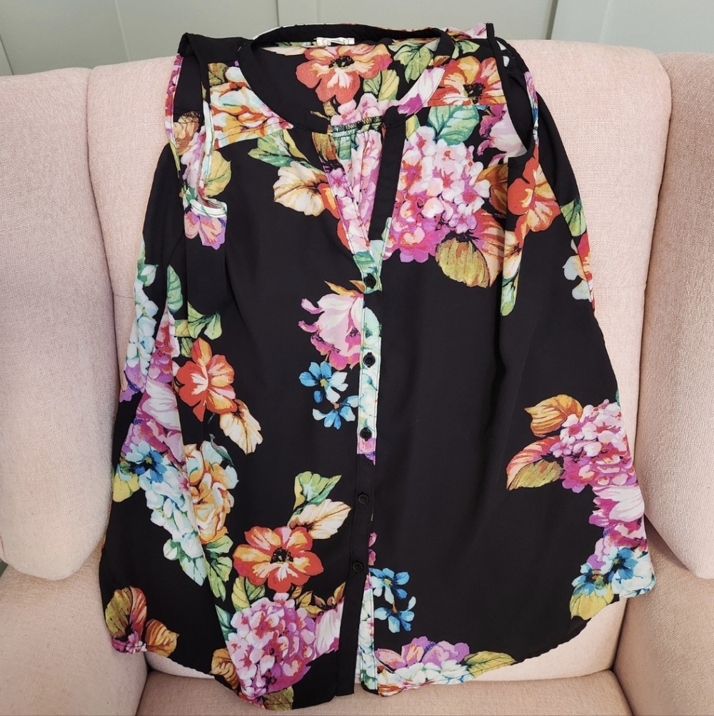 Anthropologie Spense Sleeveless Small Floral Black Blouse Summer